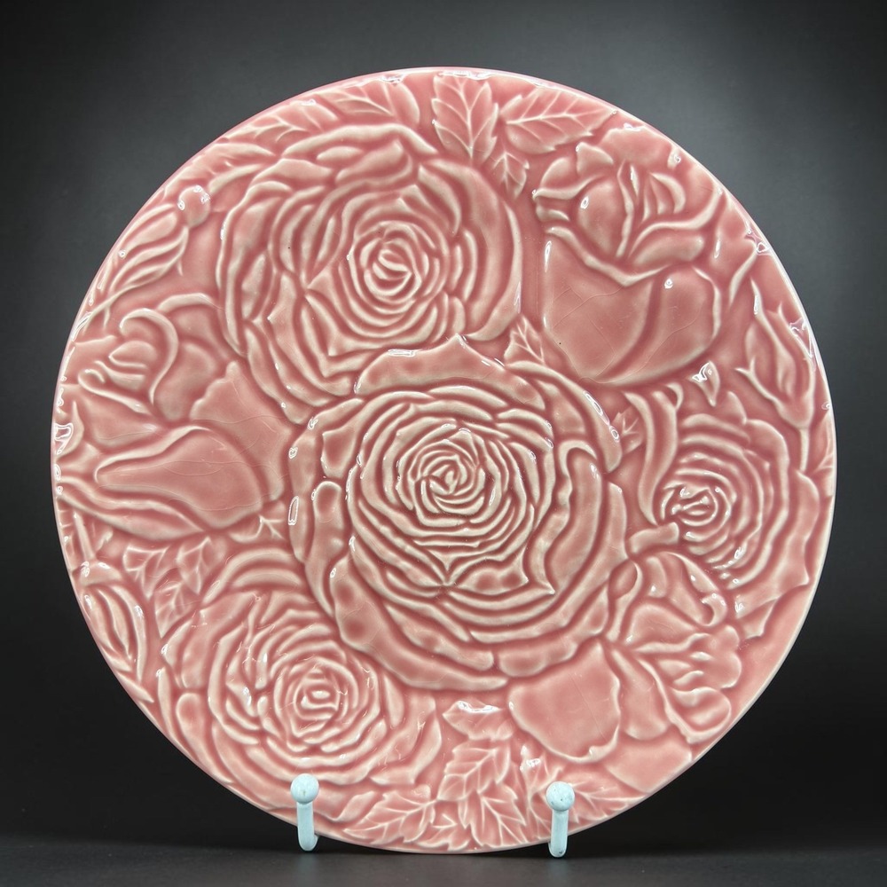 Bordallo Pinheiro Pink Rose Majolica Plate 9in Embossed Floral Made in Portugal